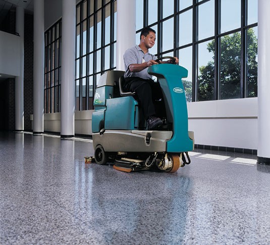 T7+ Ride-On Floor Scrubber-Dryer alt 11